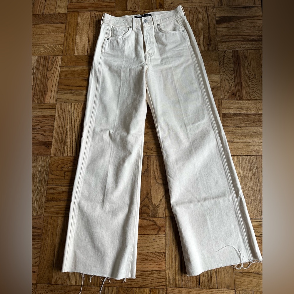 Veronica Beard Taylor wide leg non-stretch Button-Fly Jeans in Ecru size 27